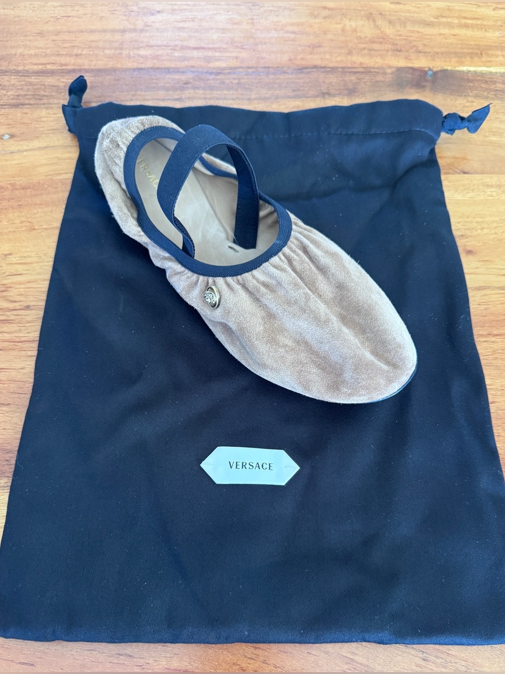 VERSACE
Medusa-Head Ballet Flats